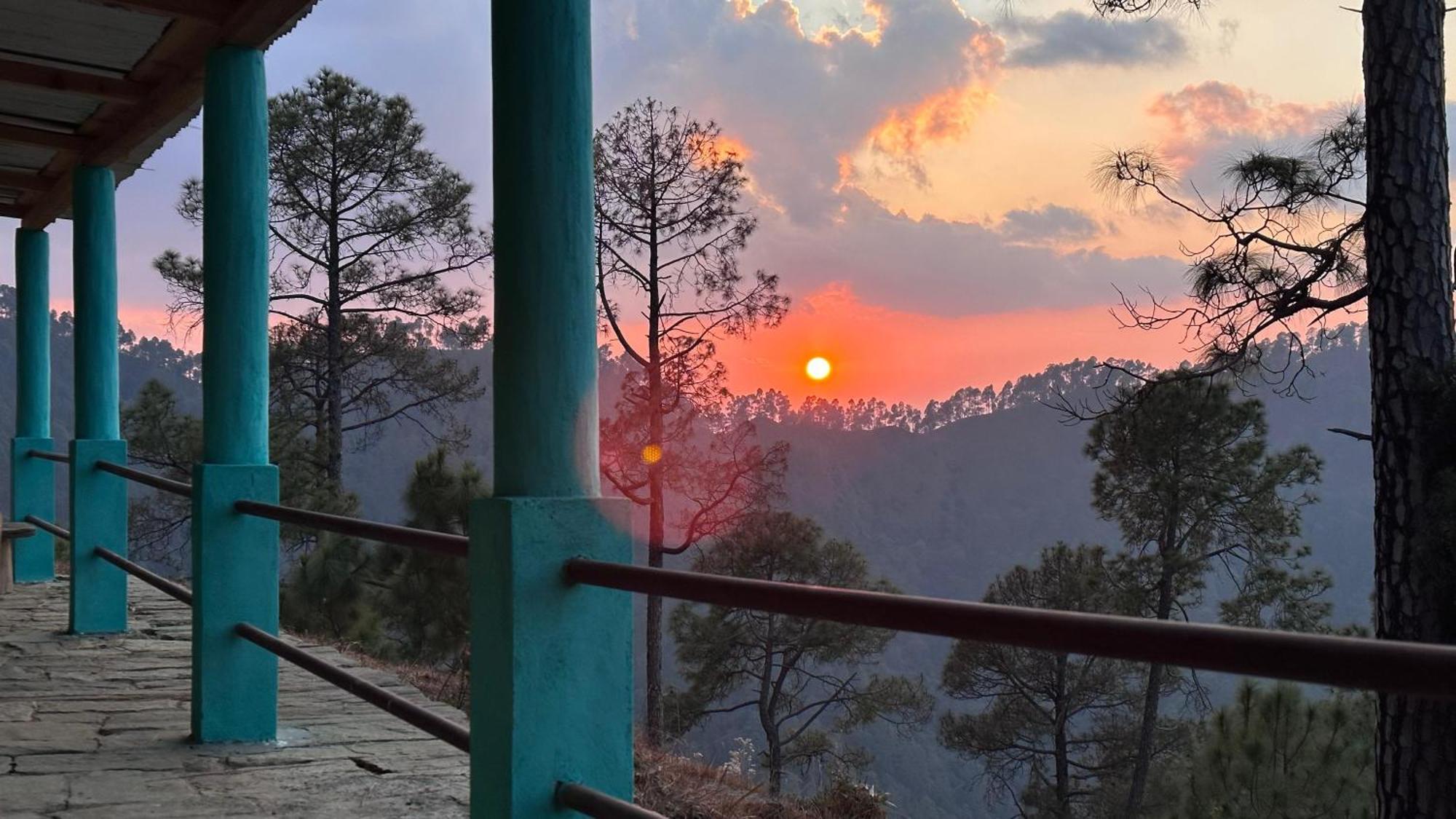 Joshi Cottage Binsar Exterior foto